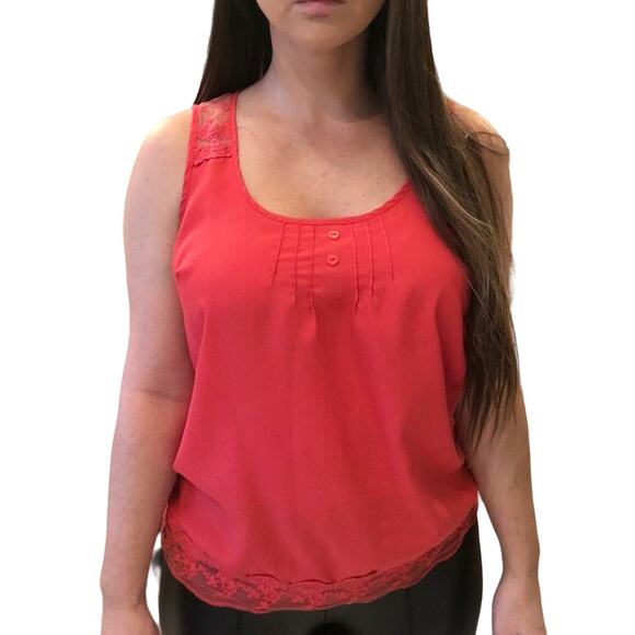 Forever 21 Red Tank Top Size Small Lace Floral Details Lightweight Blouse - Picture 1 of 6